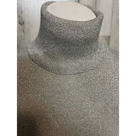 Gray turtle neck - Picture 4 of 5